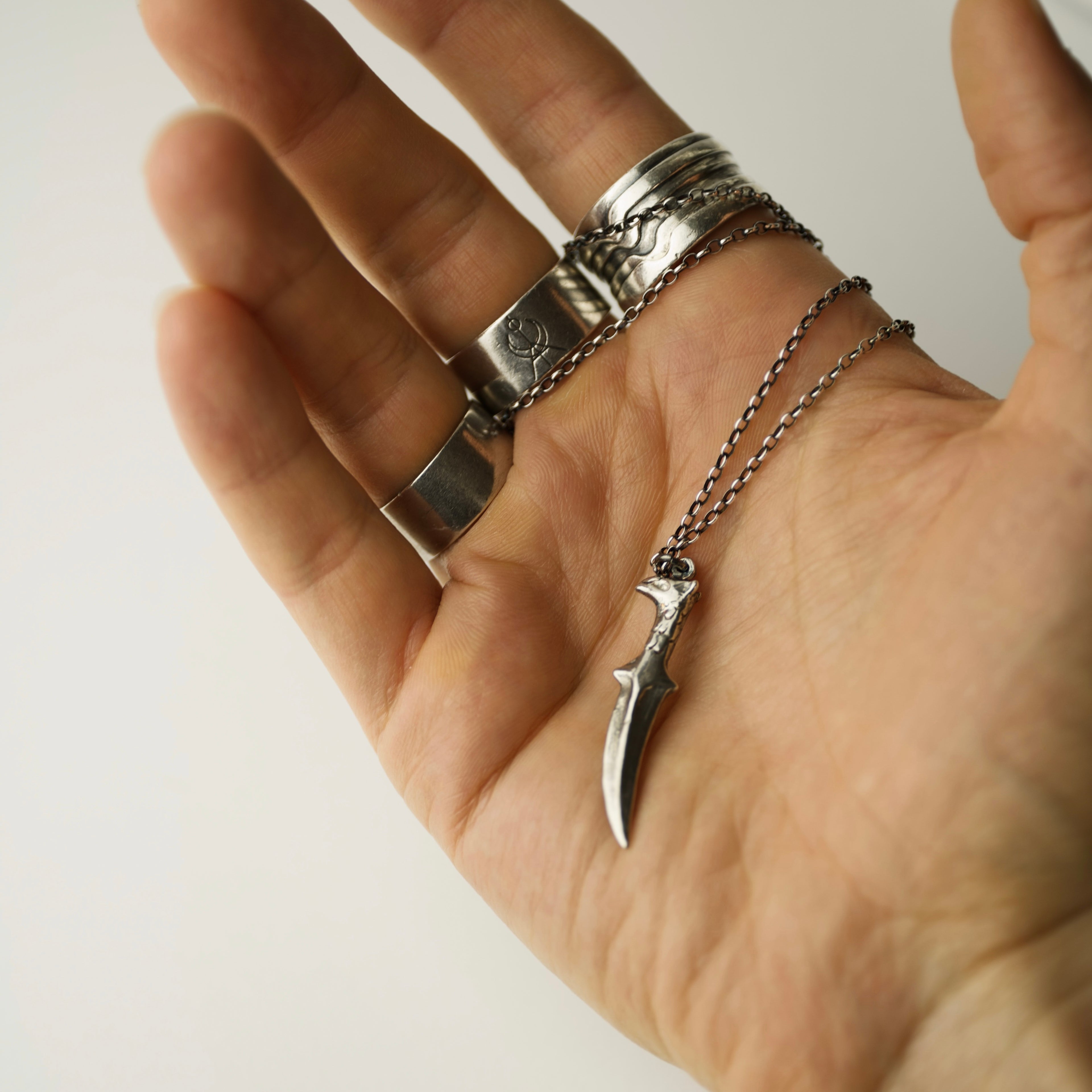 Griffin Sabre pendant