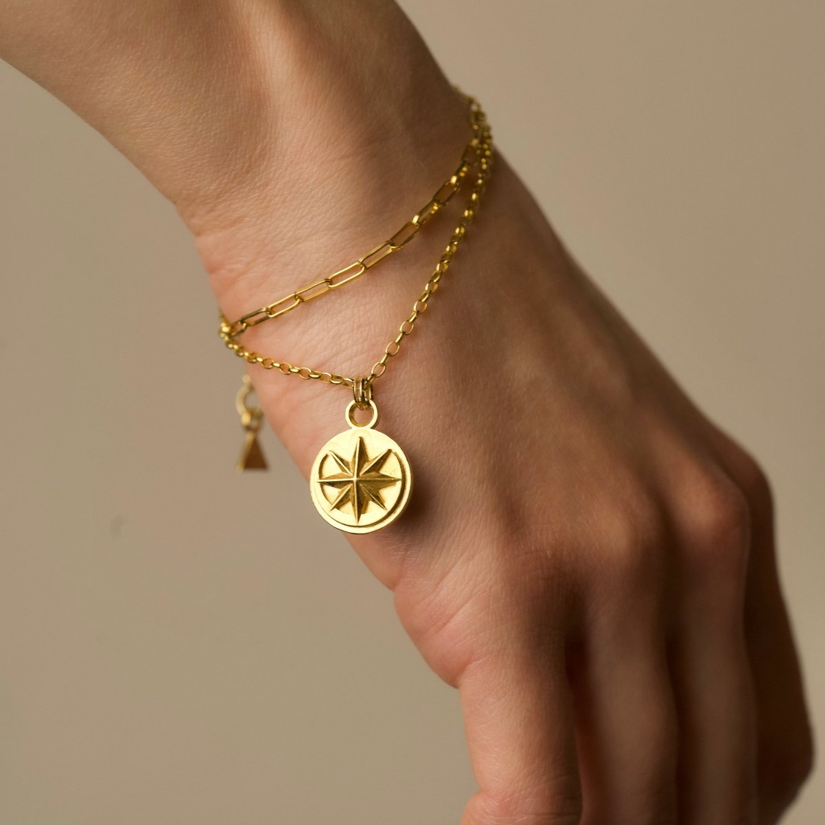 Aster bracelet - Macabre Gadgets