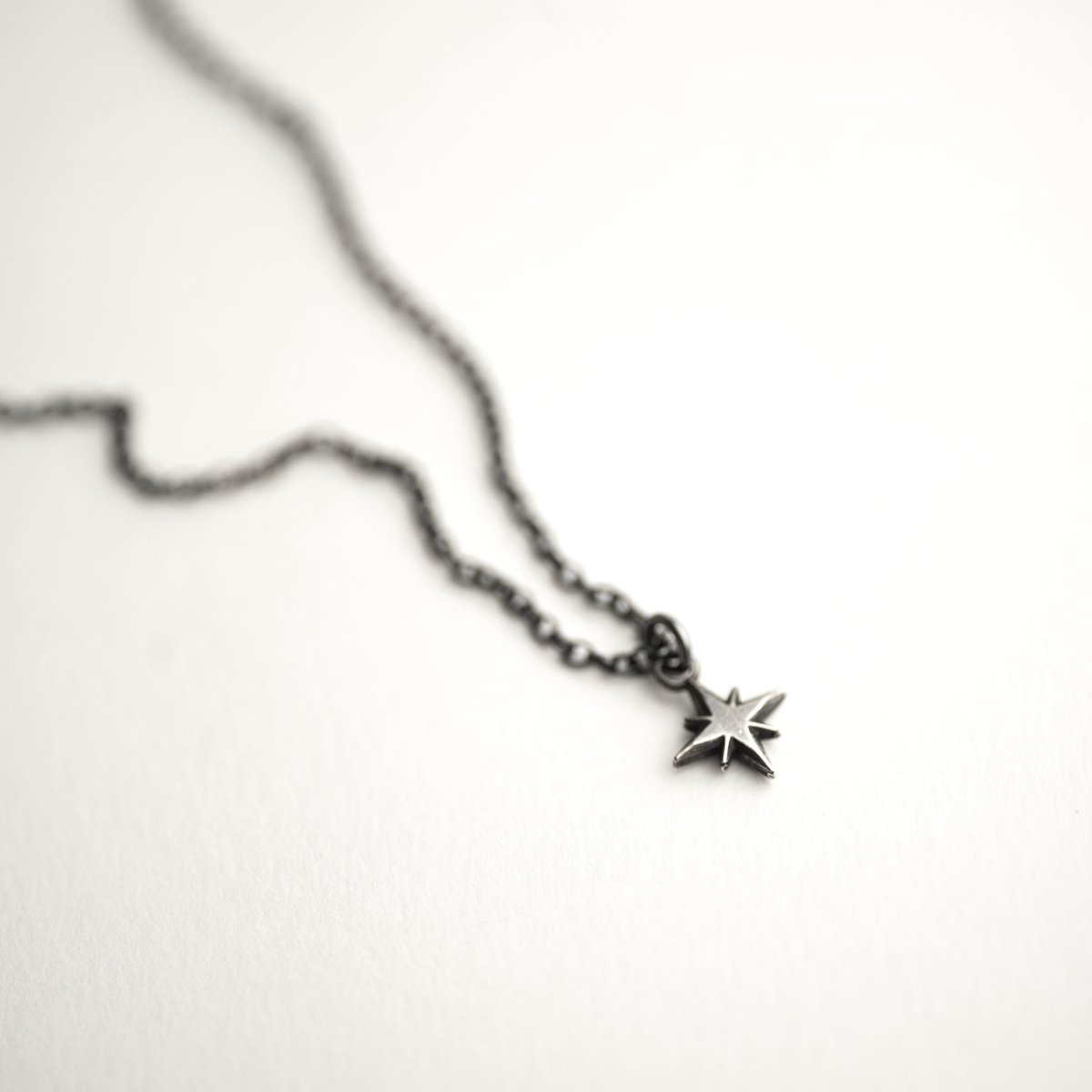 Asteria Small Silver Star pendant - Macabre Gadgets