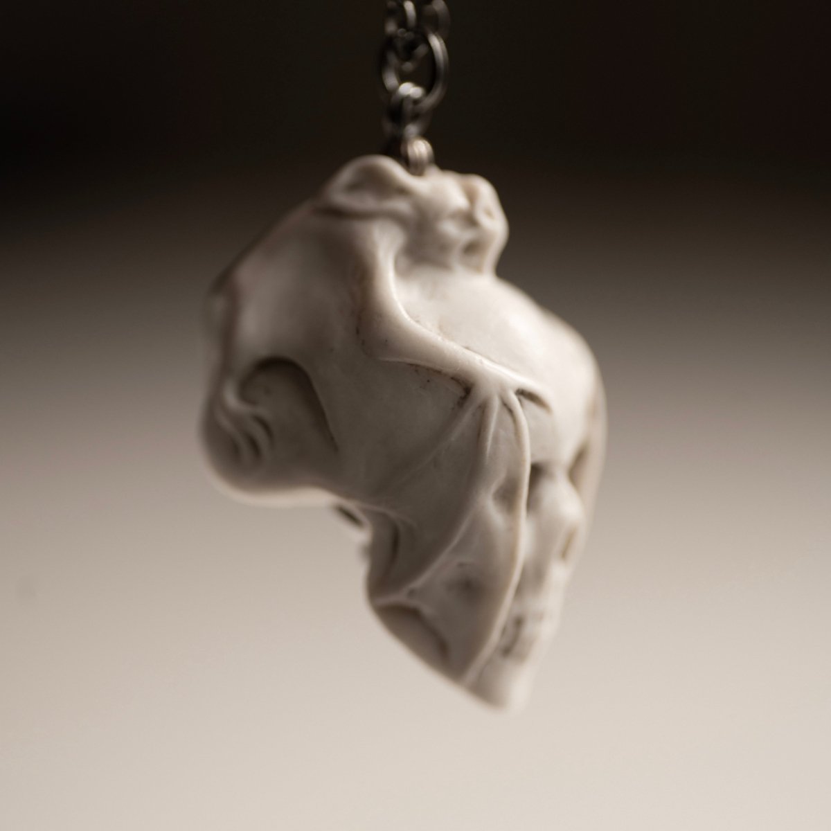 Bat pendant - Macabre Gadgets