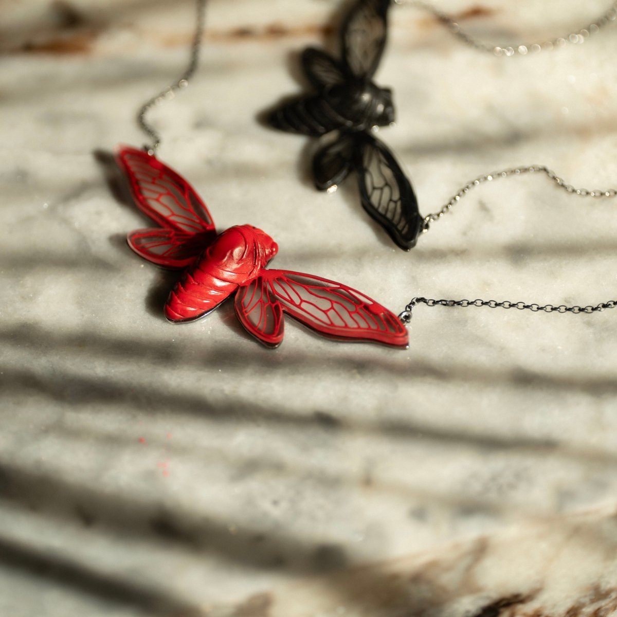 Cicada necklace - Macabre Gadgets