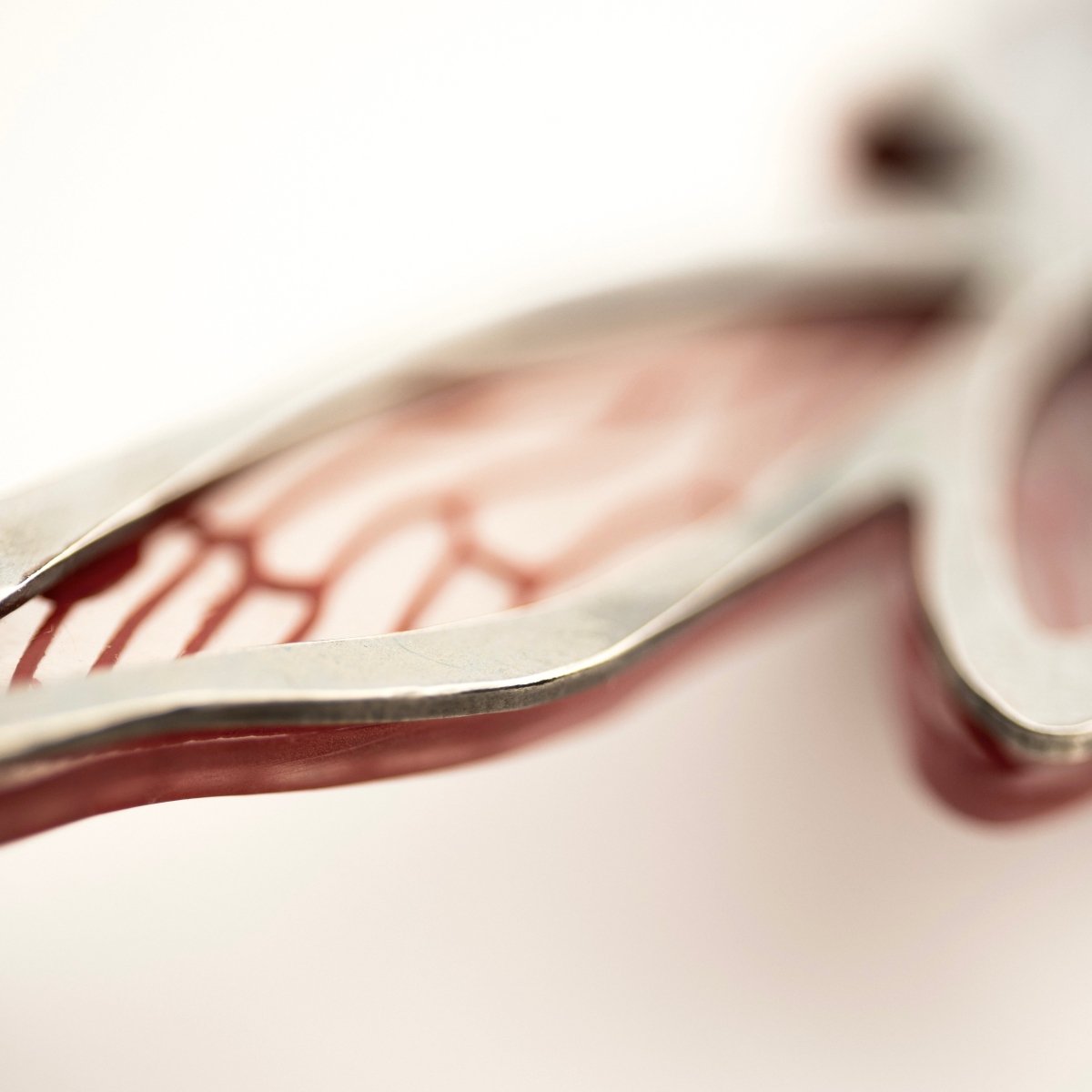 Cicada necklace - Macabre Gadgets