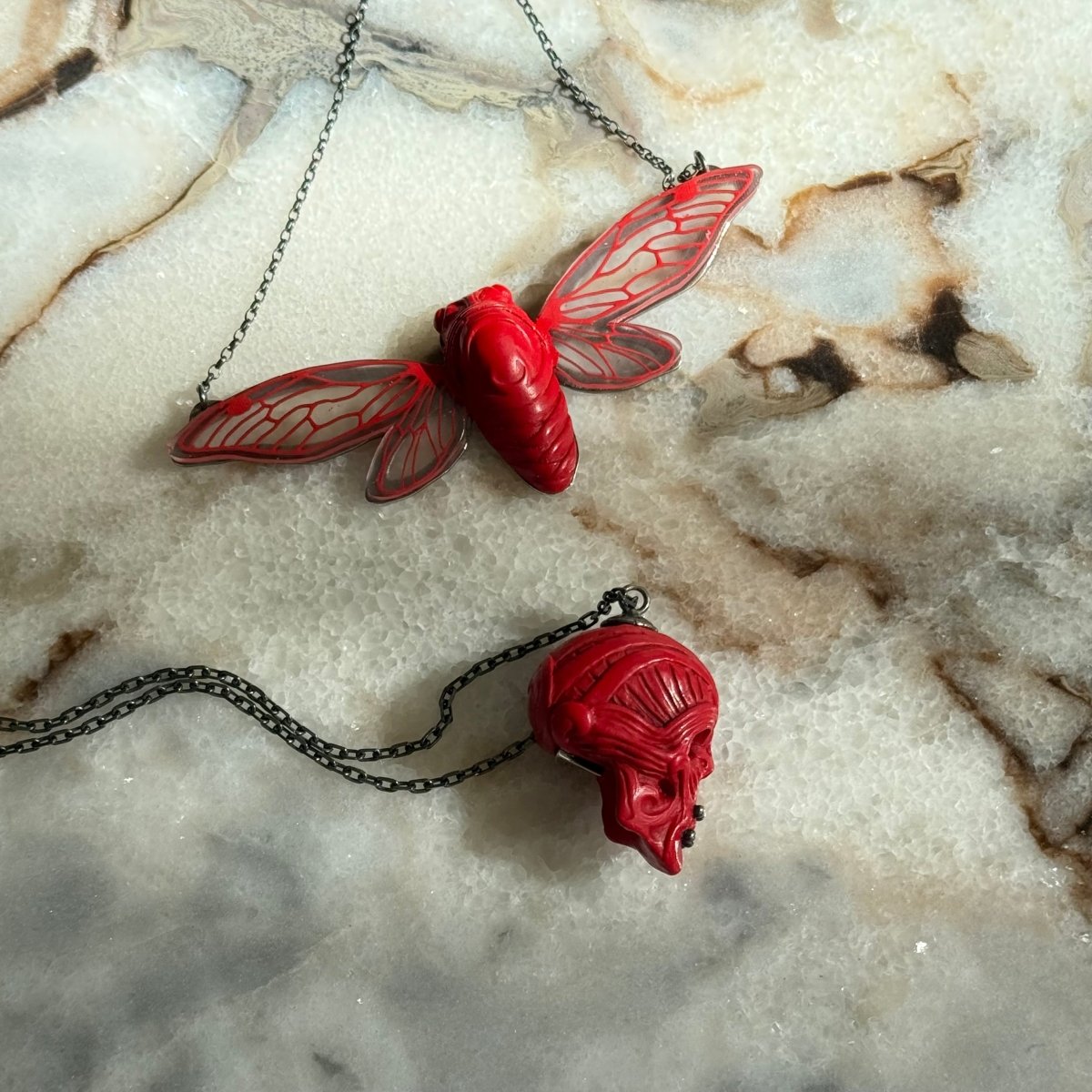 Cicada necklace - Macabre Gadgets
