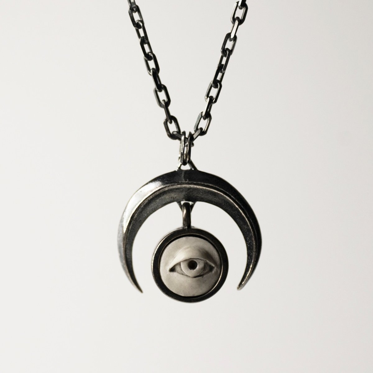 Crescent Oracle pendant - Macabre Gadgets