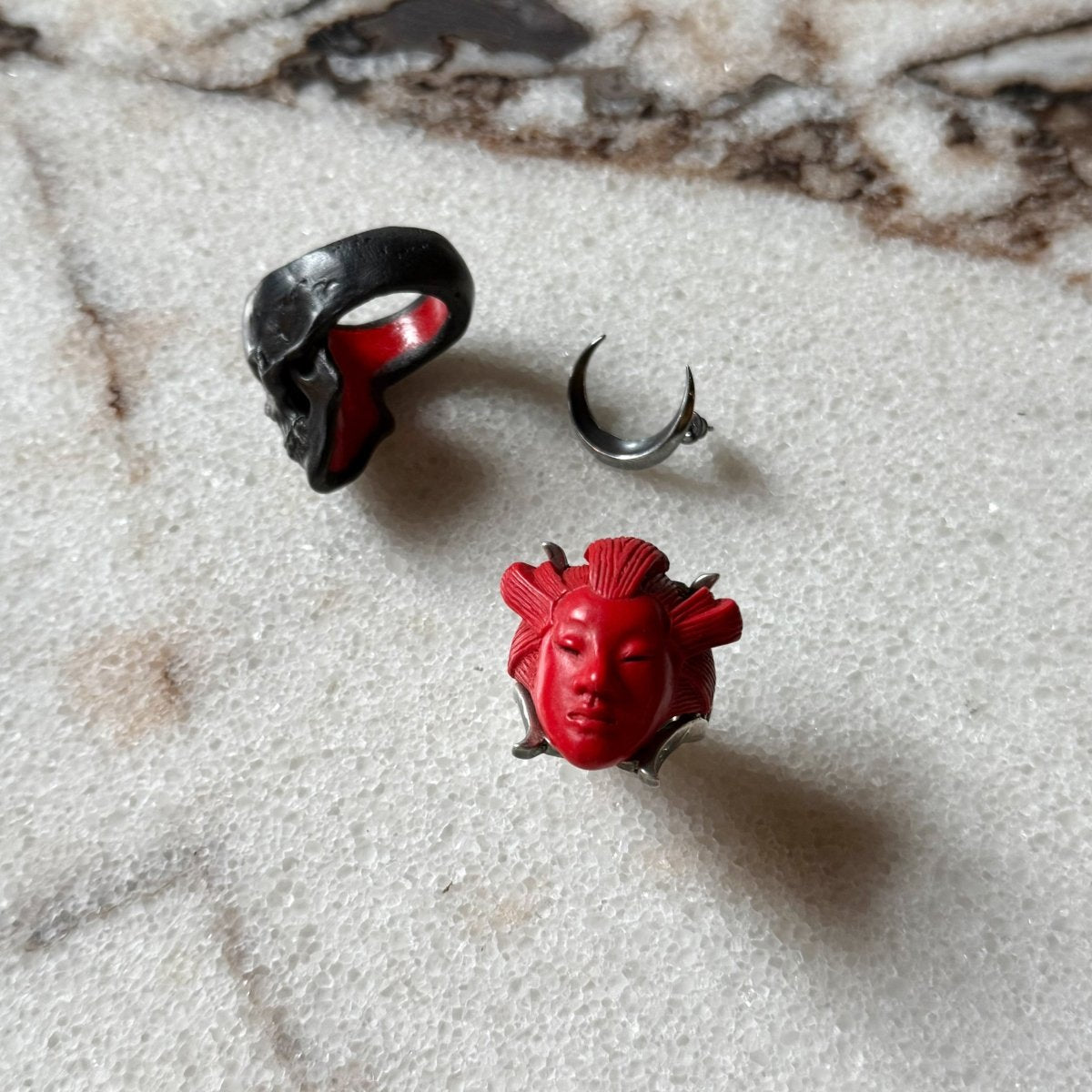 Luna earring - Macabre Gadgets
