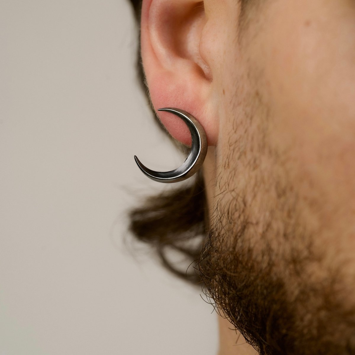 Luna earring - Macabre Gadgets