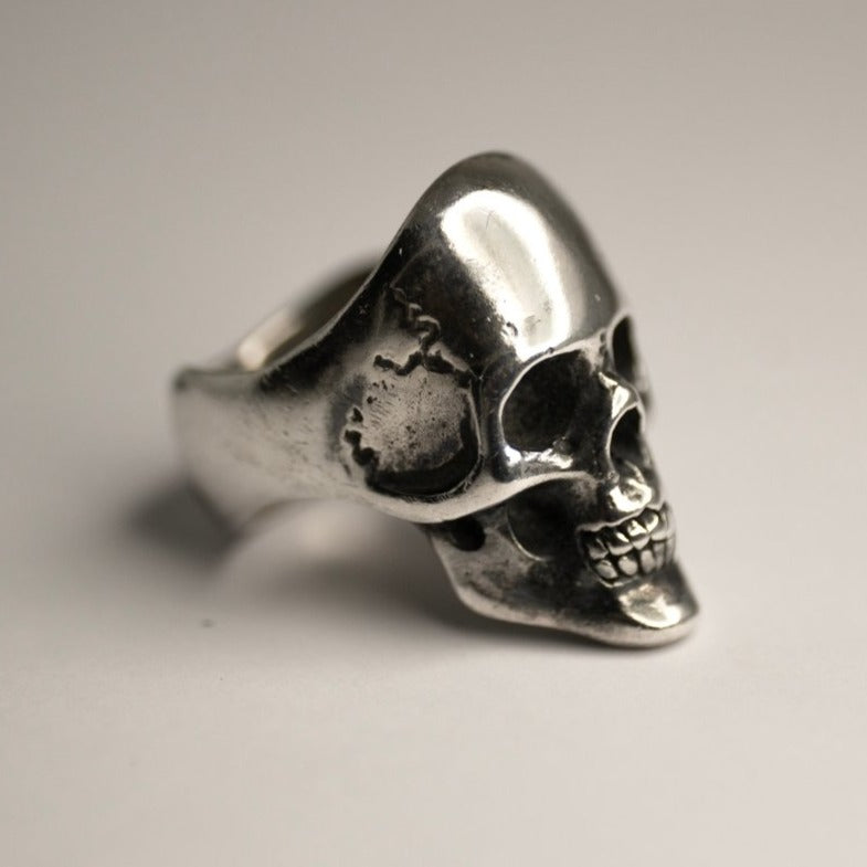 MERCURY SKULL RING - Macabre Gadgets