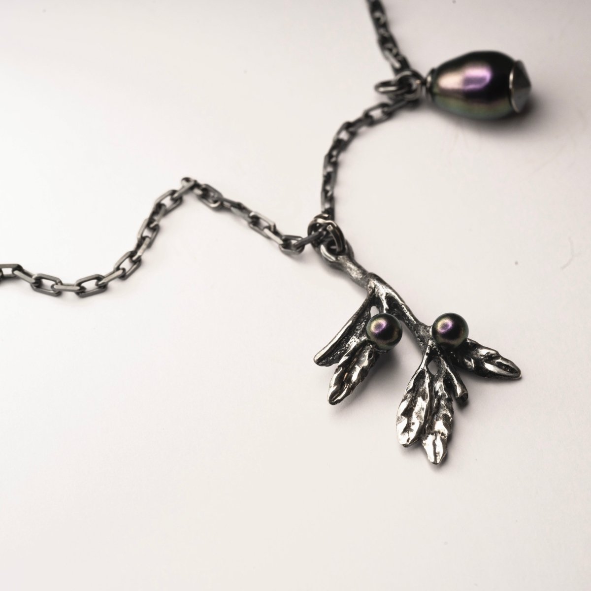 Olive Branch pendant - Macabre Gadgets