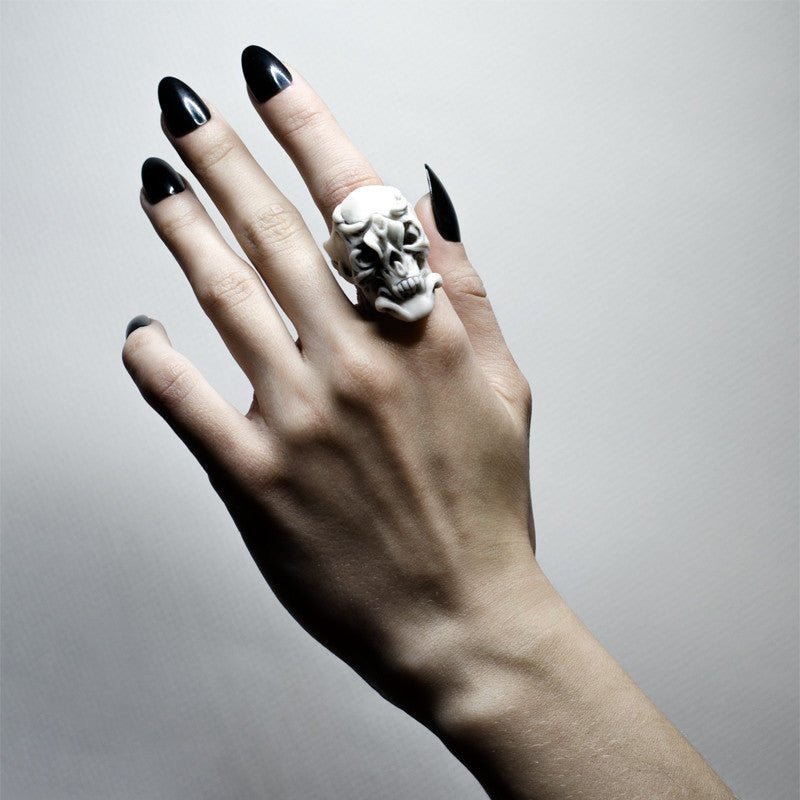 Orchid Skull ring - Macabre Gadgets