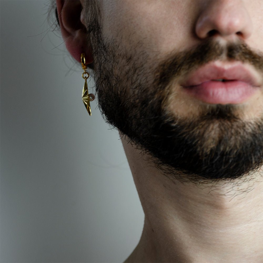 Star earring - Macabre Gadgets