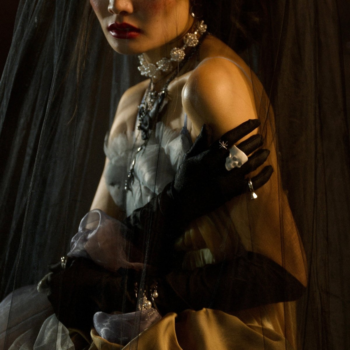 Star ring - featured in "STORM" campaign by Macabre Gadgets