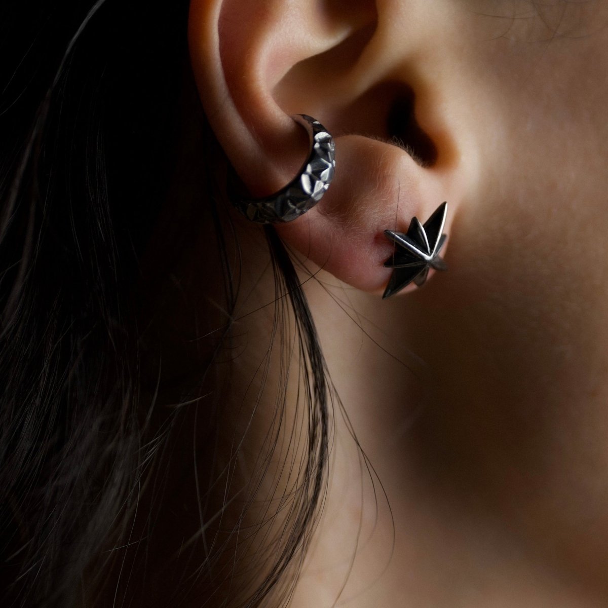 Star stud earring - Macabre Gadgets