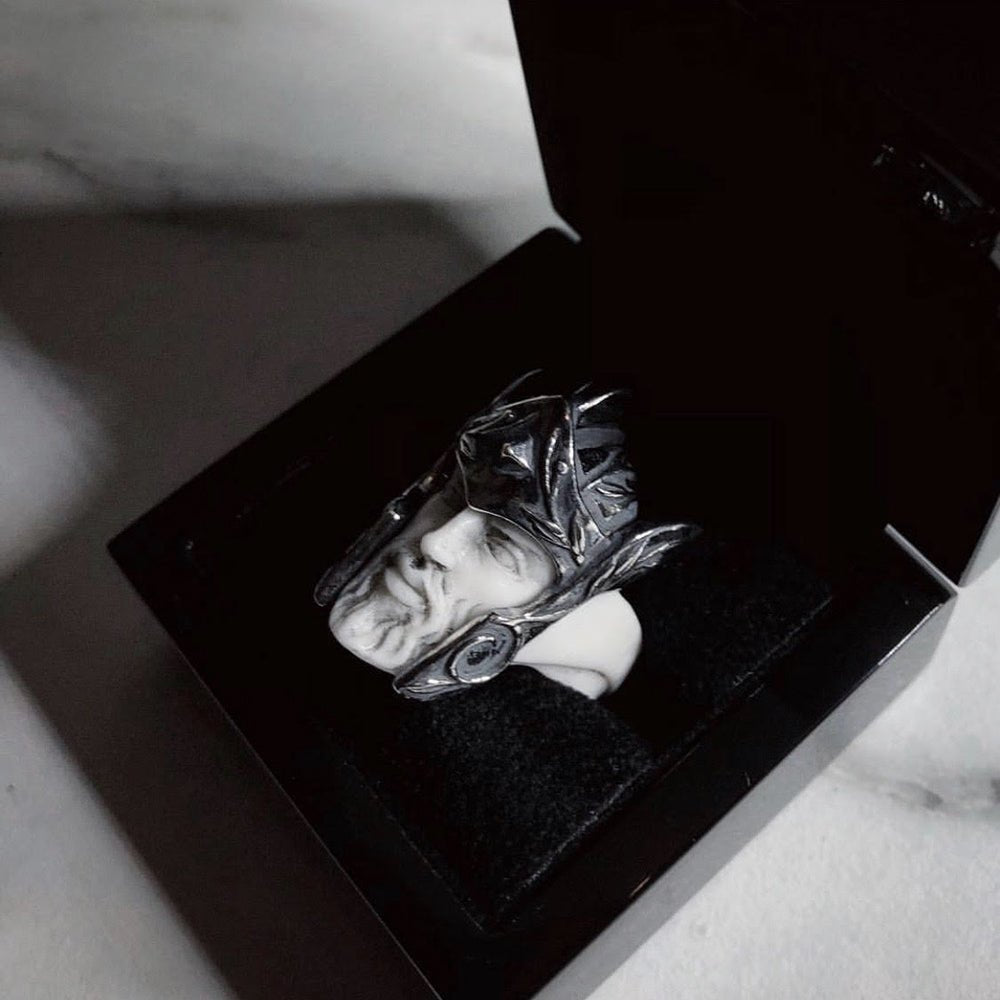 ACHILLE RING - Macabre Gadgets Store