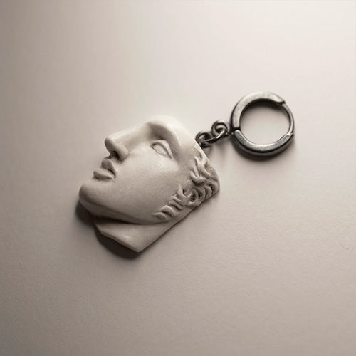 Achilles earring - Macabre Gadgets