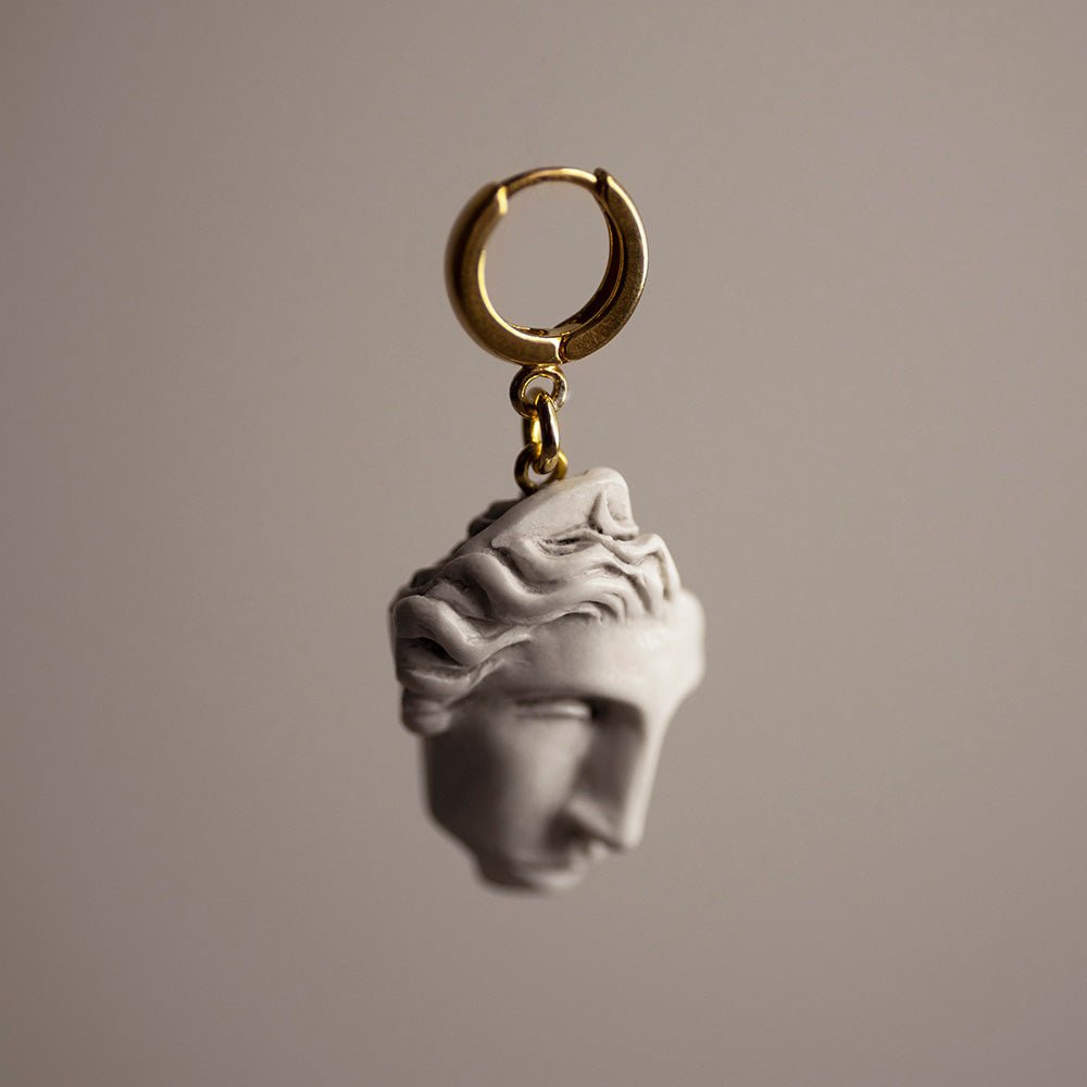 ARIADNE EARRING - Macabre Gadgets Store