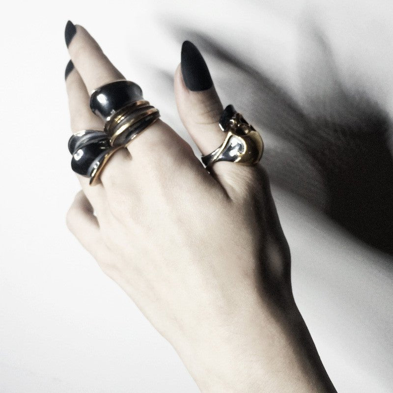 ARMOUR II RING - Macabre Gadgets Store