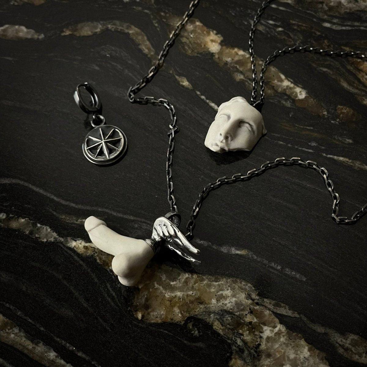 FASCINUS PENDANT - Macabre Gadgets Store