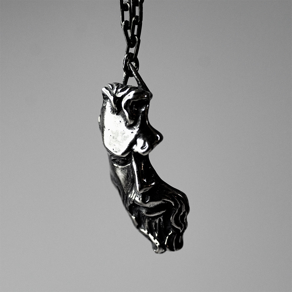 FRAGMENT PENDANT - Macabre Gadgets Store