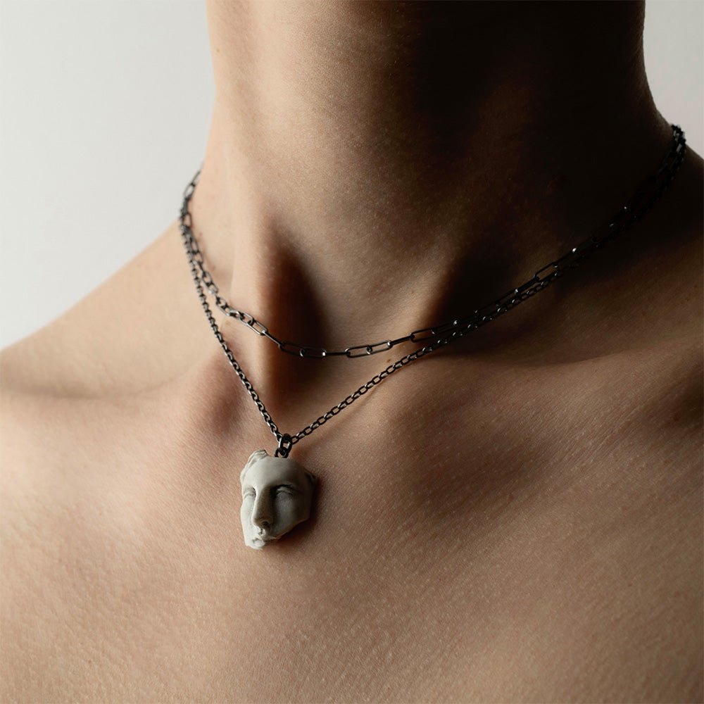 HELEN PENDANT - Macabre Gadgets Store
