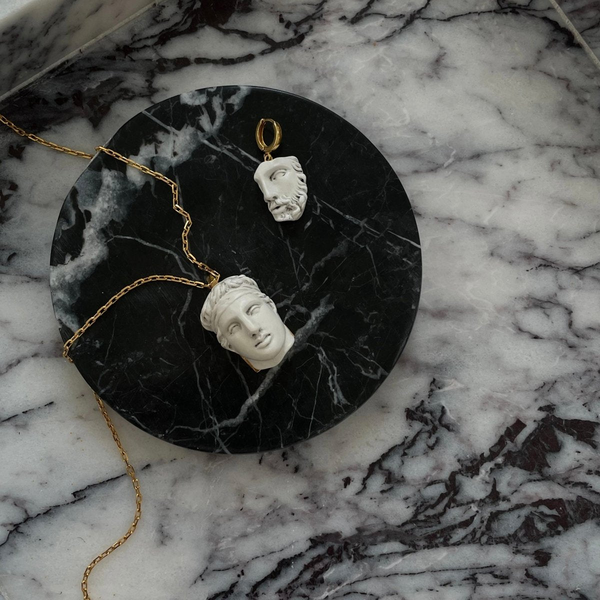 HERACLES EARRING - Macabre Gadgets Store