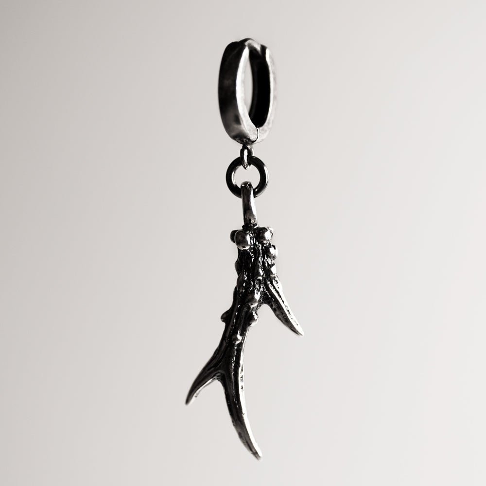 HORN EARRING - Macabre Gadgets Store