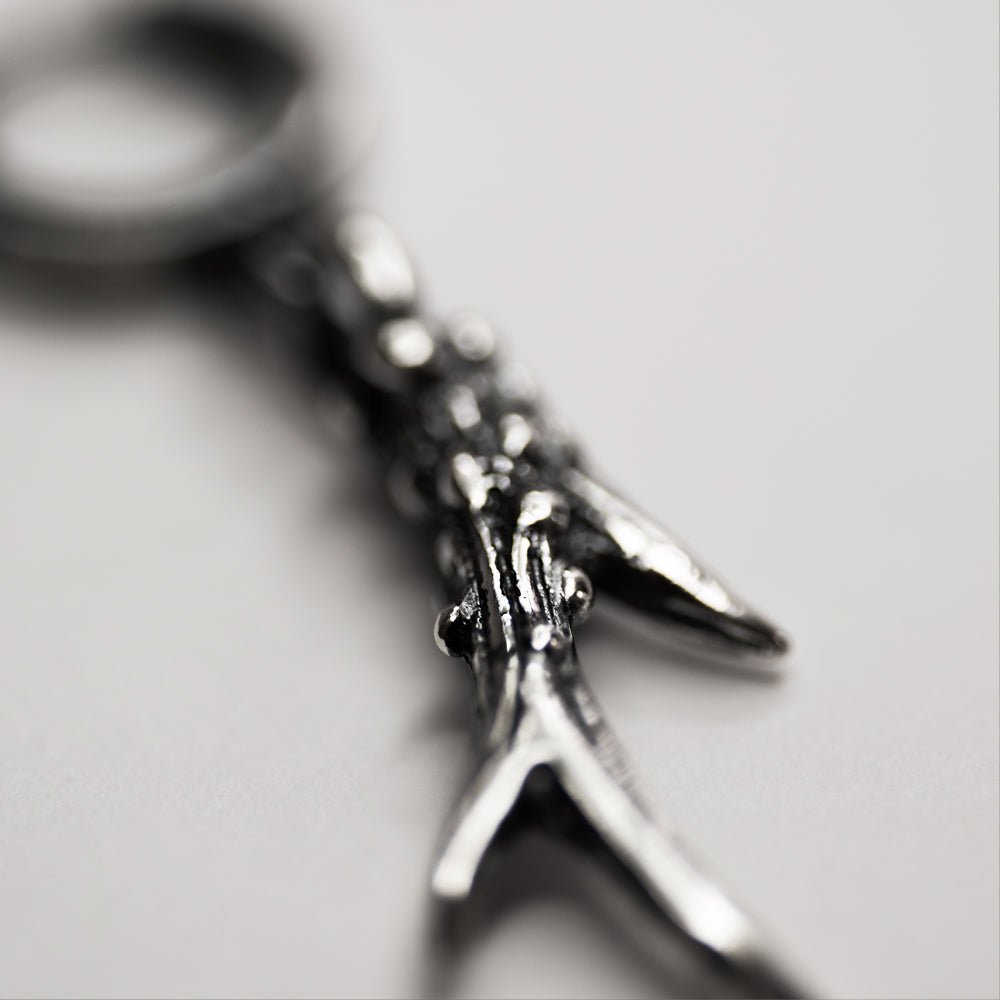 HORN EARRING - Macabre Gadgets Store