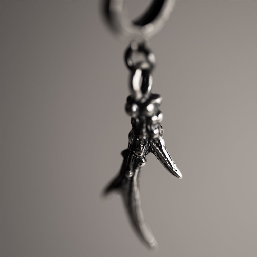 HORN EARRING - Macabre Gadgets Store