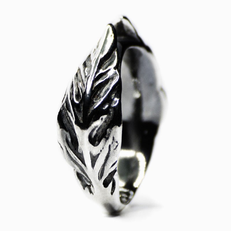 Laurel ring - last items - Macabre Gadgets Laurel ring - last items - Macabre Gadgets