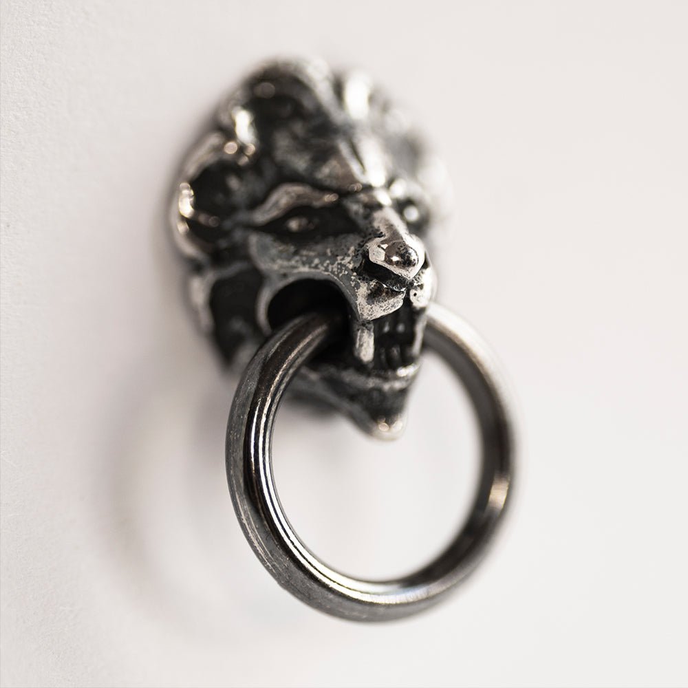 LION EARRING - Macabre Gadgets Store