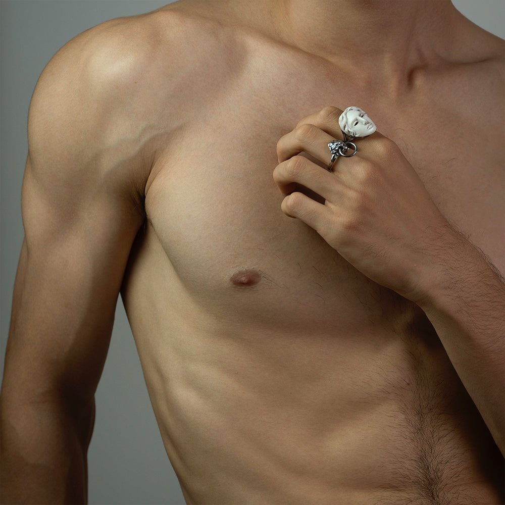 LION RING - Macabre Gadgets Store