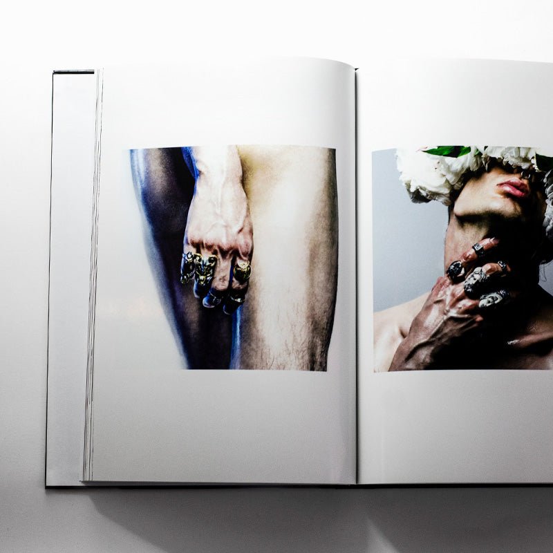 MACABRE GADGETS 'SIGHT' BOOK - Macabre Gadgets Store