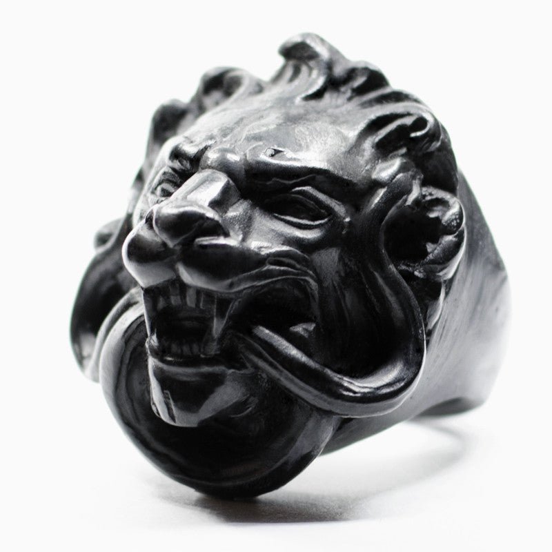 MARBLE LION RING - Macabre Gadgets Store