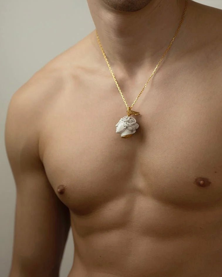 Medusa pendant - Macabre Gadgets