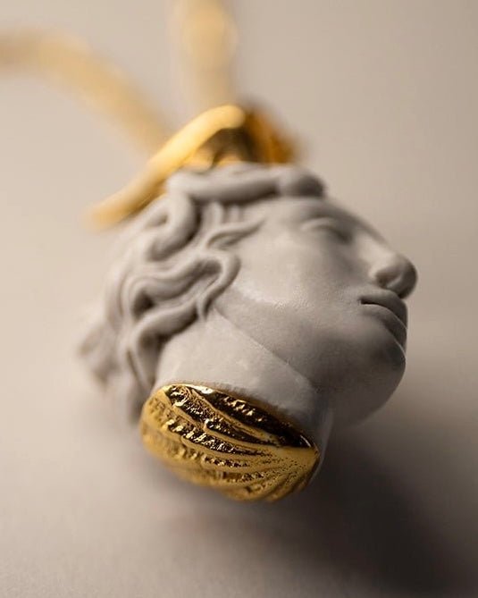 Medusa pendant - Macabre Gadgets