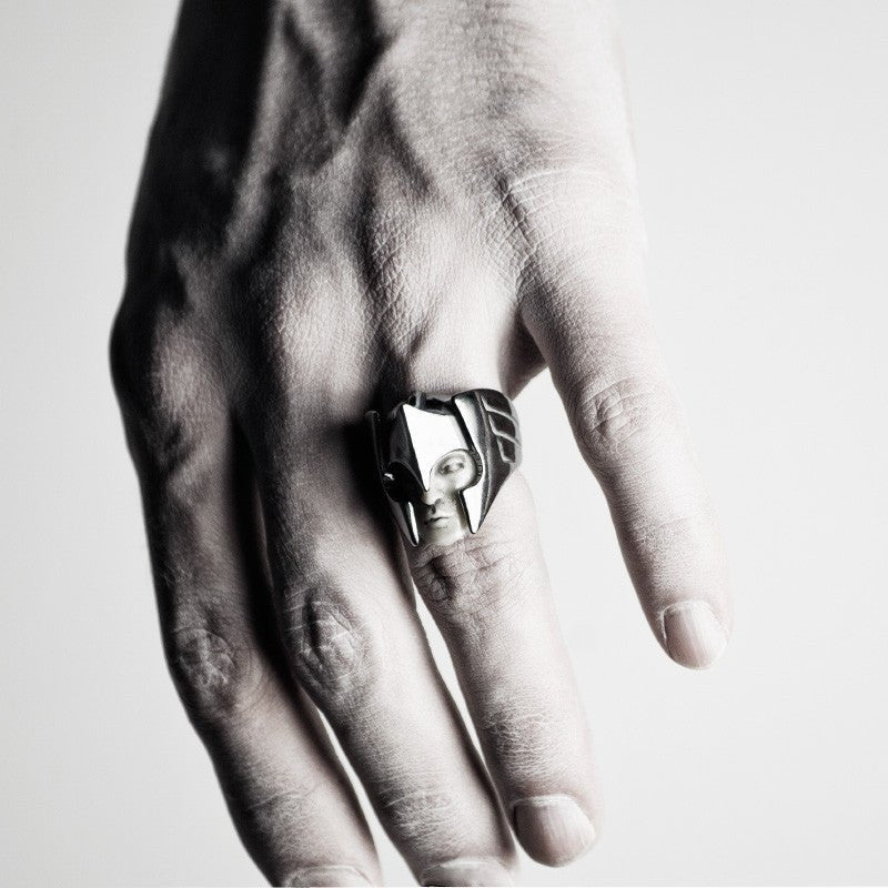 MERCURIUS RING - Macabre Gadgets Store
