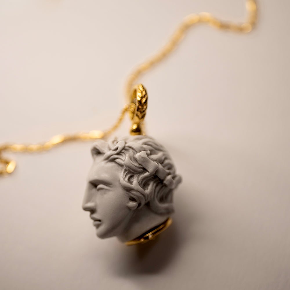 NARCISSUS PENDANT - Macabre Gadgets Store