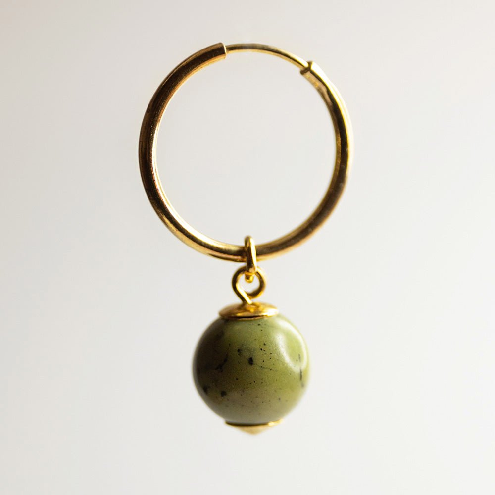 NEPHRITE SPHERE EARRING - Macabre Gadgets Store