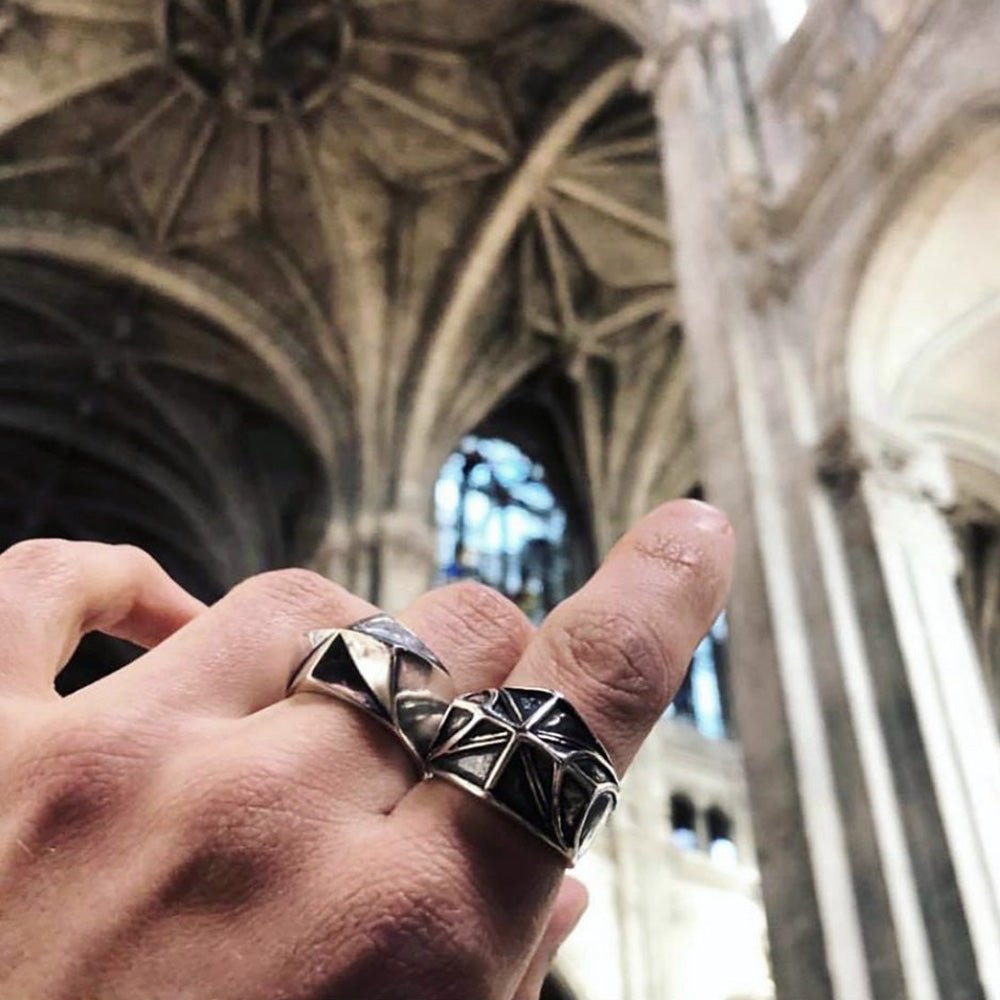 NERVURE I RING - Macabre Gadgets Store
