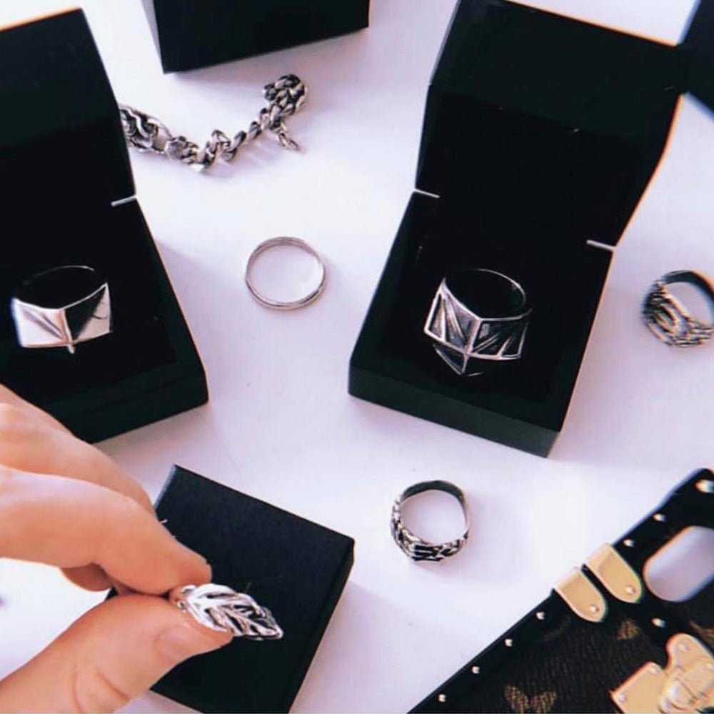 NERVURE I RING - Macabre Gadgets Store