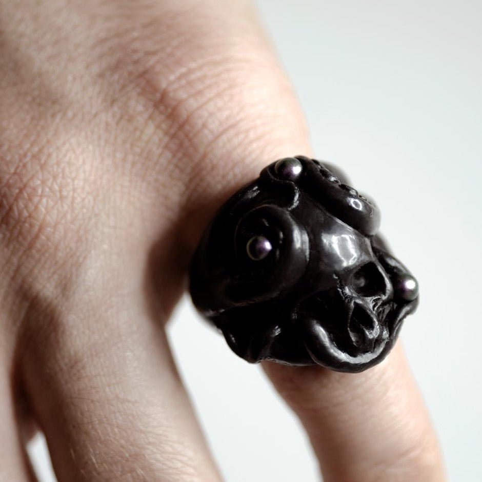 OCTOPUS RING - Macabre Gadgets Store