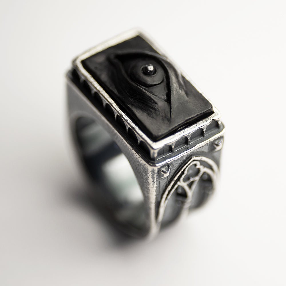 Oracle Gothic Eye Ring - black variant - on a white background, focus on the marble eye