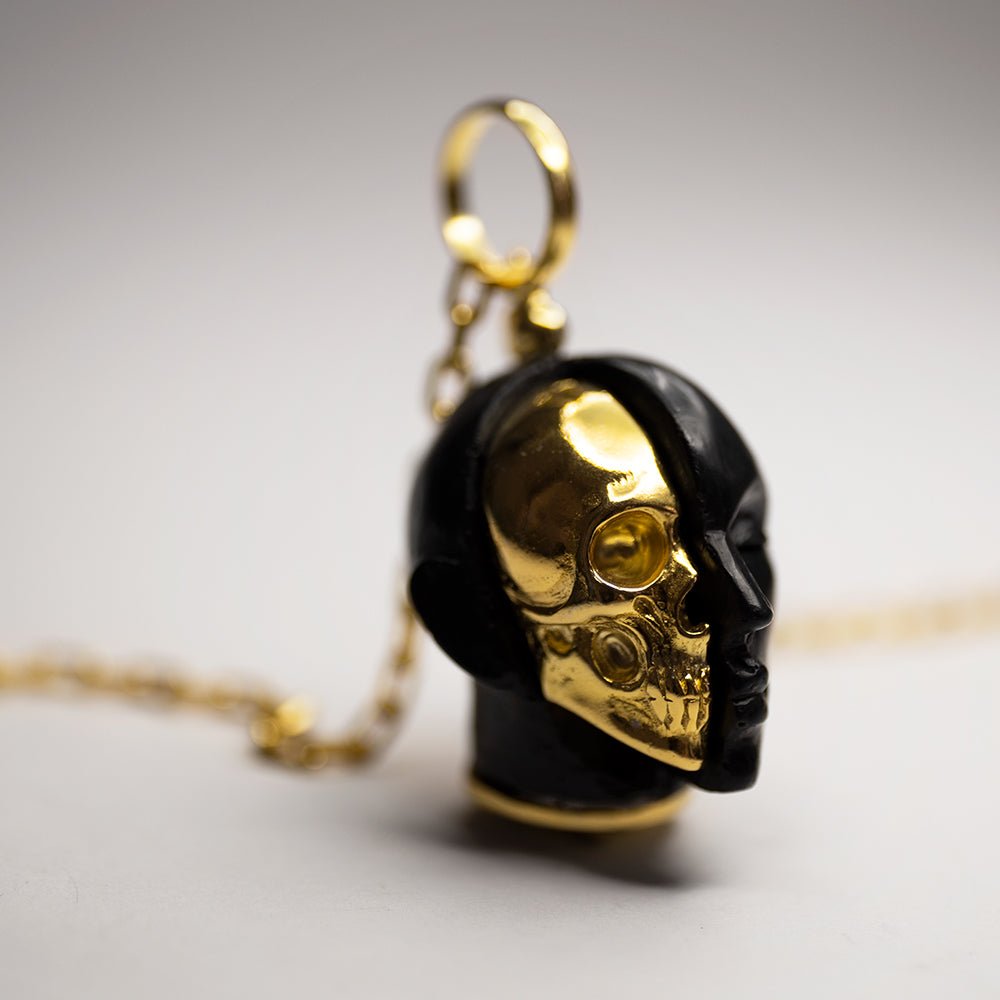 ORACLE SKULL PENDANT - BLACK - Macabre Gadgets Store