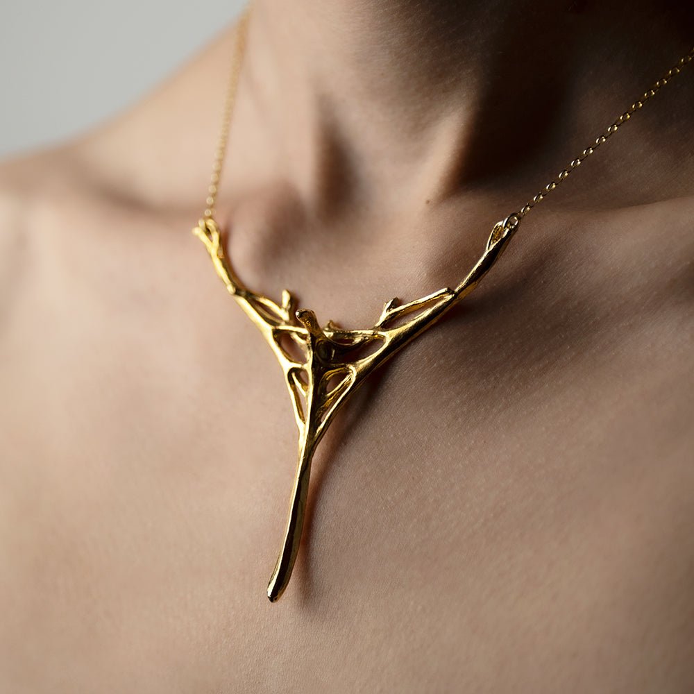 ROOTS NECKLACE - Macabre Gadgets Store