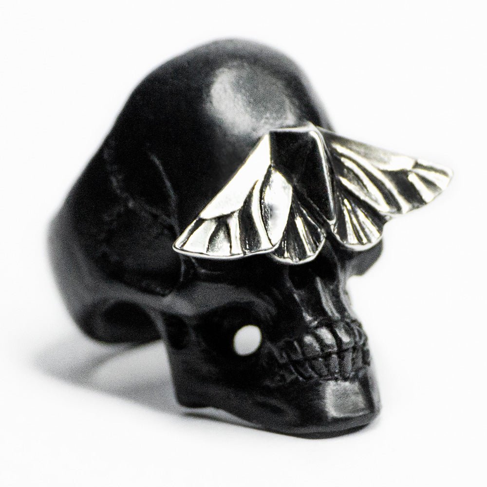 Skull & Moth ring - black variant - semi side view