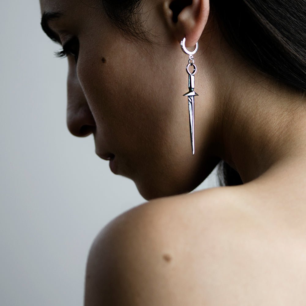 SWORD EARRING - Macabre Gadgets Store