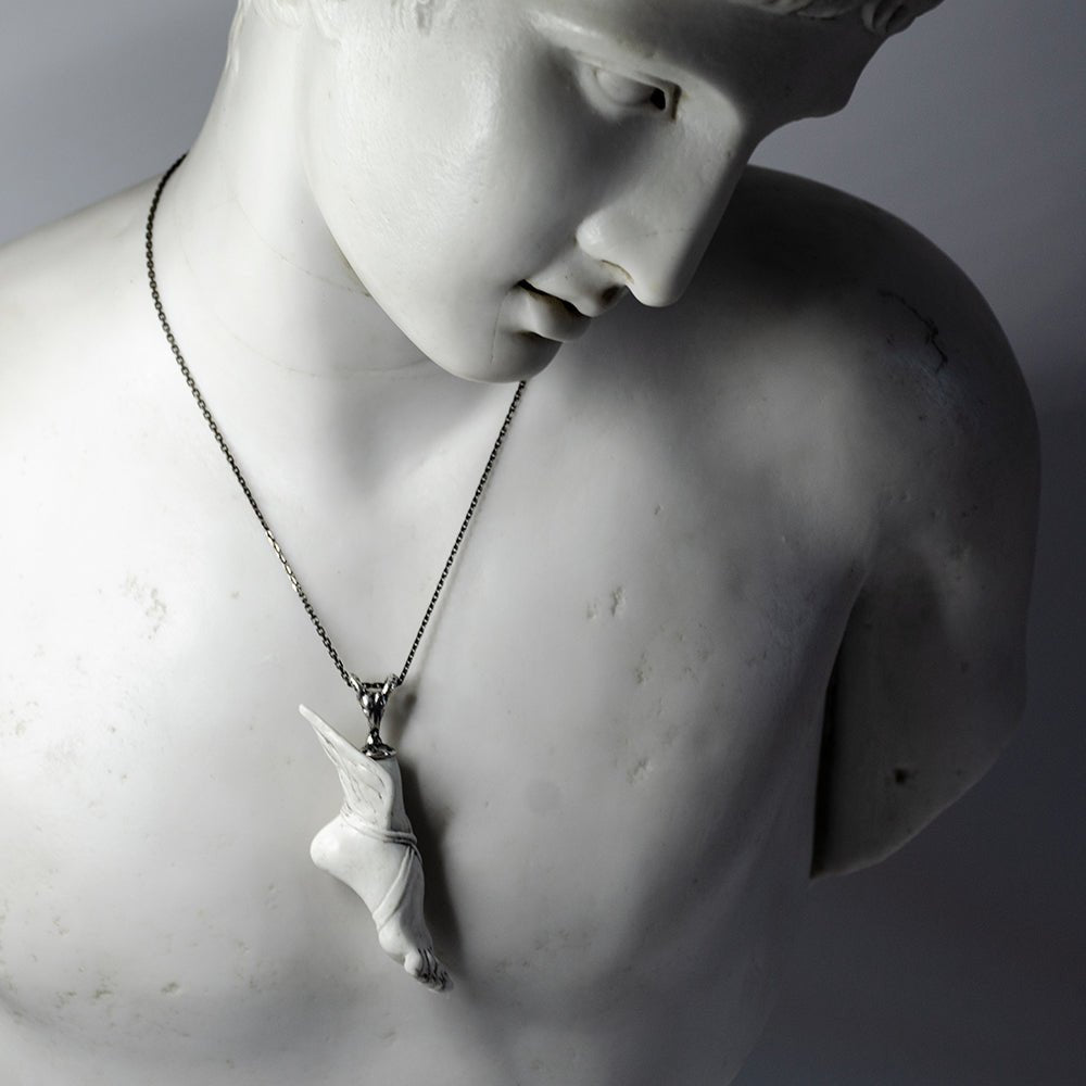 TALARIA PENDANT - Macabre Gadgets Store