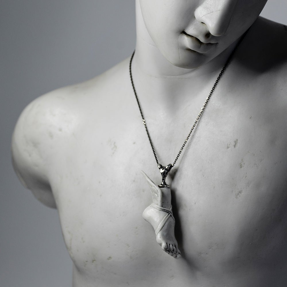 TALARIA PENDANT - Macabre Gadgets Store